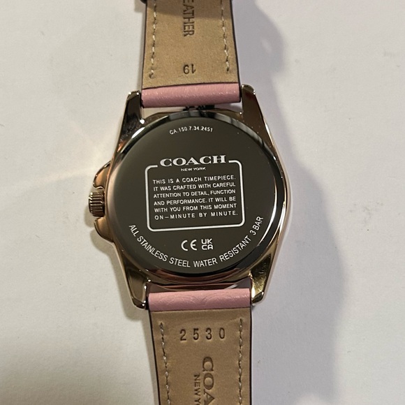 Coach Greyson Watch With 36mm Pink Coach Signature Face & Pink Leather B… - Picture 3 of 6